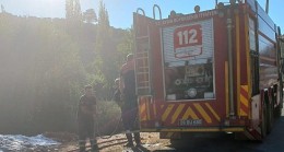 Aydın Büyükşehir Belediyesi İtfaiyesi’nden arazi yangınına hızlı müdahale