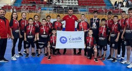 Canik Belediyespor Şampiyonaya Damga Vurdu