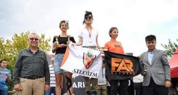 İnegöl Belediyespor Kros Takımı Saros Yarı Maratonundan Derecelerle Döndü