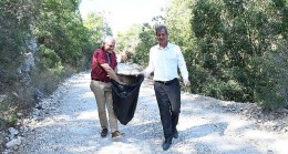 Kemer Belediyesi ve Ketob İş Birliğinde Çalış Tepesinde Çevre Temizliği Yapıldı