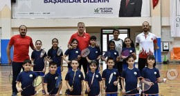Osmangazili Badmintoncular Işık Saçıyor