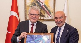 Başkan Tunç Soyer Linz Belediye Başkanı Luger’i ağırladı