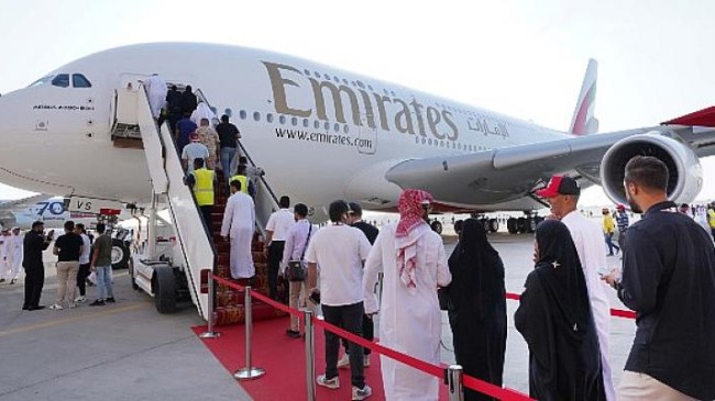 Emirates A380, Bahreyn Havacılık Fuarı’nda binlerce ziyaretçiyi ağırladı