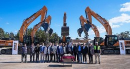 TürkTraktör’den Cacimler İnşaat’a 35‘inci İş Makinesi Teslimatı