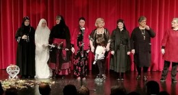 Üsküdar Belediyesi,: Şiddet Mağduru Kadınlar Yazdı ve Oynadı