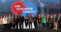 Vehbi Koç Vakfı ve Türkiye İş Bankası’nın Etki Girişimciliği Programı Mezunlarını Verdi