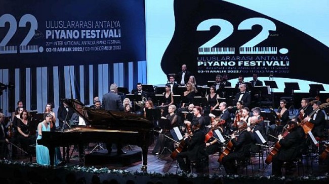 22.Uluslararası Antalya Piyano Festival’nde Senfoni Gecesi