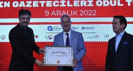 Antalya Gazeteciler Cemiyetince AGC’den Kemer Belediyesi’ne teşekkür plaketi
