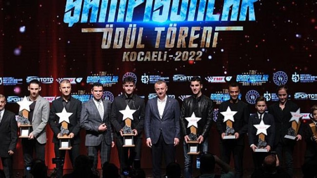 Kocaeli Büyükşehir TMF Şampiyonlar Ödül Töreni Düzenlendi