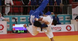 Kağıtspor, judoda süper lige yükseldi