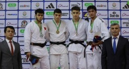 Kocaeli Büyükşehir Kağıtspor'un başarılı judocuları Avrupa Kupasından toplamda yedi madalya çıkarttı