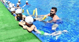 Portatif havuzlar bu yaz da İzmirli çocukları sevindirecek