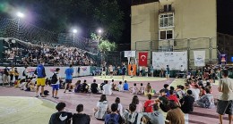Şölene Dönüşen Sokak Basketbolu Turnuvası Tamamlandı