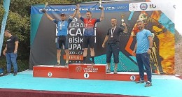Dostum Bisiklet Takımı Kocaeli'den 3 Madalyayla Döndü